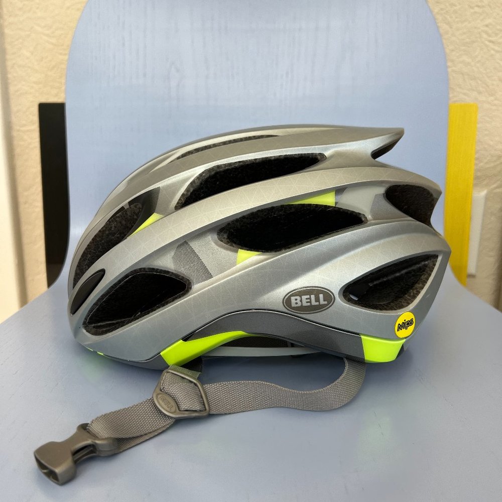 Bell Formula MIPS Bike Helmet M
